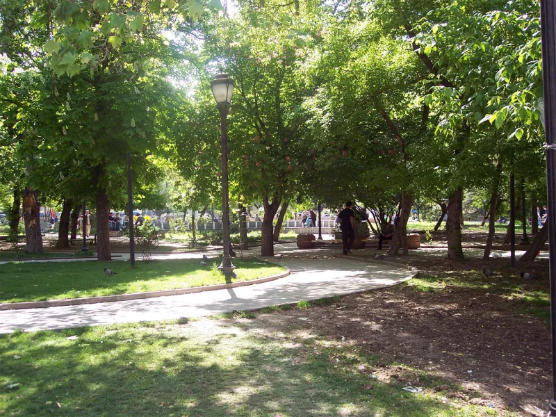 Güvenpark v Kızılay – památník bezpečnosti a srdce Ankary